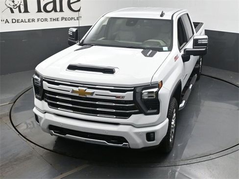 New 2026 Chevrolet Silverado 2500 LT w/ Z71 Chrome Sport Edition image 23