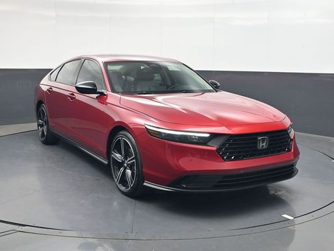 New 2026 Honda Accord SE image 2