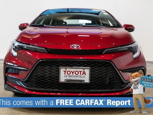 Certified 2023 Toyota Corolla SE w/ SE Premium Package FWD image 2