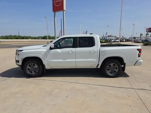 New 2026 Nissan Frontier SV w/ SV Convenience Package RWD image 3