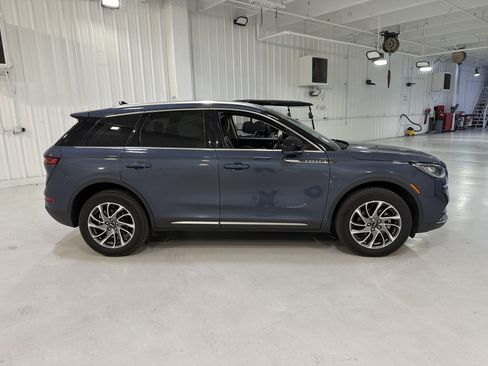 Used 2022 Lincoln Corsair FWD w/ Equipment Group 101A image 6