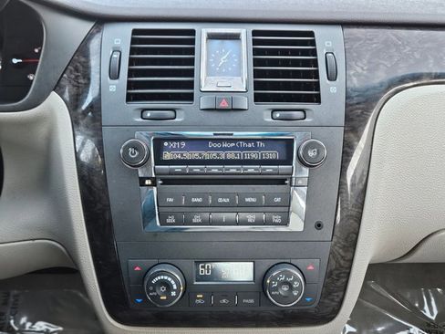 Used 2008 Cadillac DTS image 13