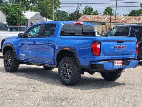 New 2025 GMC Canyon Elevation w/ Convenience Package image 3
