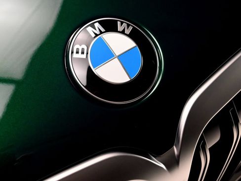 Used 2025 BMW ALPINA XB7 AWD/4WD image 34