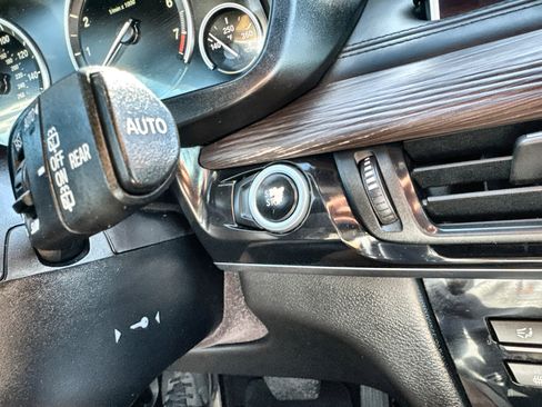 Used 2018 BMW X5 xDrive40e image 17