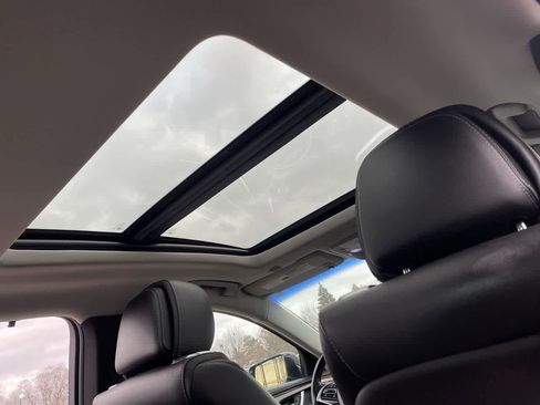 Used 2013 Cadillac XTS Premium image 20