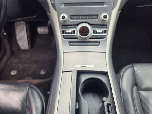 Used 2019 Lincoln MKZ Reserve FWD image 16