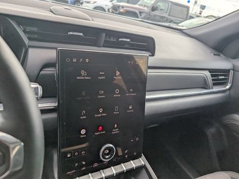 Used 2026 GMC Terrain Elevation FWD image 19