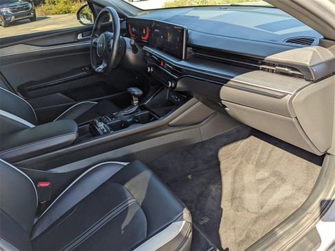 Certified 2025 Kia K5 GT-Line image 13