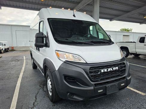 Used 2023 RAM ProMaster 2500 FWD image 4