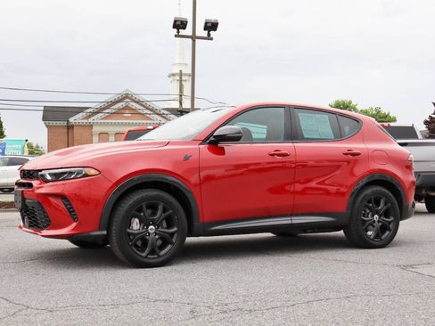 Used 2024 Dodge Hornet R/T Plus w/ R/T Blacktop Package AWD/4WD image 2