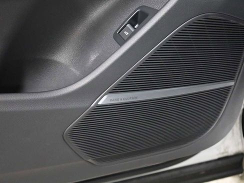 Used 2023 Audi Q7 Premium Plus w/ Premium Plus Package image 17