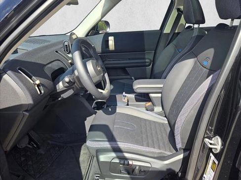 Certified 2025 MINI Cooper Countryman S image 16