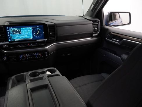 Certified 2022 Chevrolet Silverado 1500 LT AWD/4WD image 16