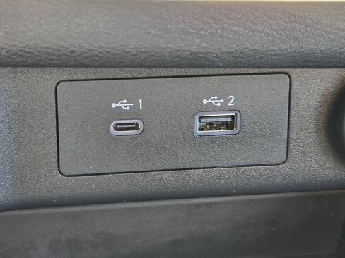 Used 2023 Nissan Rogue SV FWD image 26