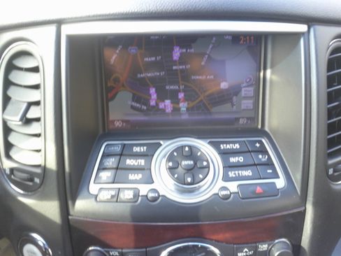 Used 2017 INFINITI QX50 AWD w/ Technology Package image 29