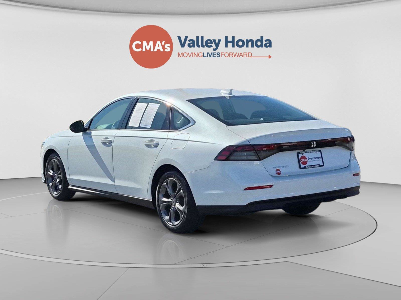Certified 2024 Honda Accord EX image 3