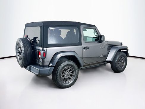 Used 2024 Jeep Wrangler Sport S image 9
