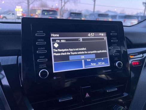 Used 2022 Toyota Camry LE image 18