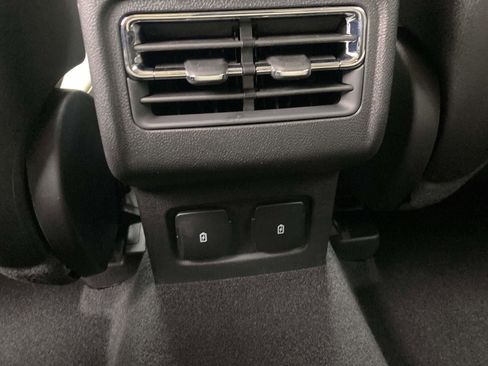 New 2026 Lincoln Corsair Premiere image 19