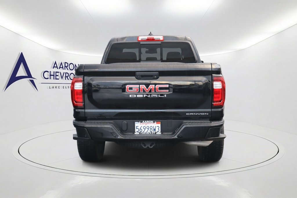 Used 2023 GMC Canyon Denali w/ Denali Black Edition AWD/4WD image 5