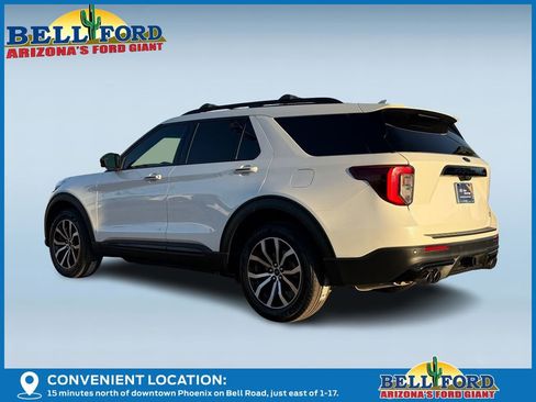 Used 2022 Ford Explorer ST image 2