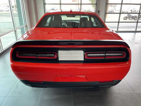Used 2023 Dodge Challenger SRT Hellcat Redeye RWD image 7