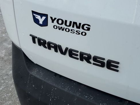 Used 2023 Chevrolet Traverse RS w/ LPO, Floor Liner Package image 35