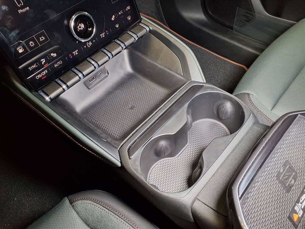 Used 2026 GMC Terrain AT4 AWD/4WD image 19