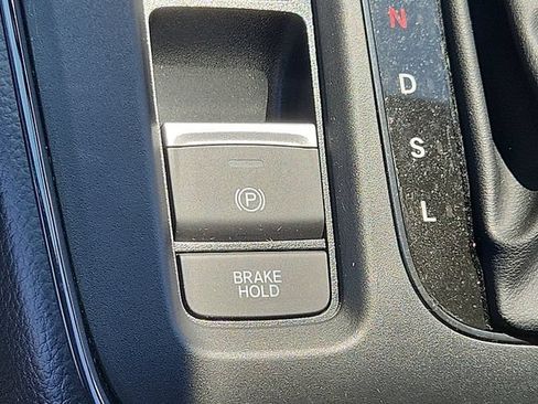 Used 2024 Honda CR-V EX image 26