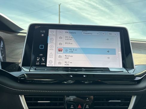 New 2026 Volkswagen Atlas SE FWD image 22