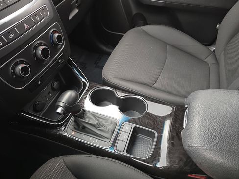 Used 2014 Kia Sorento LX image 23