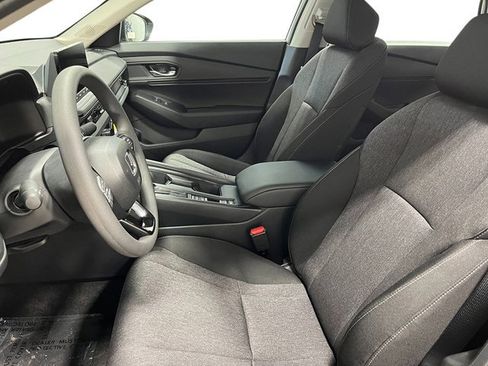 New 2025 Honda Accord SE image 11