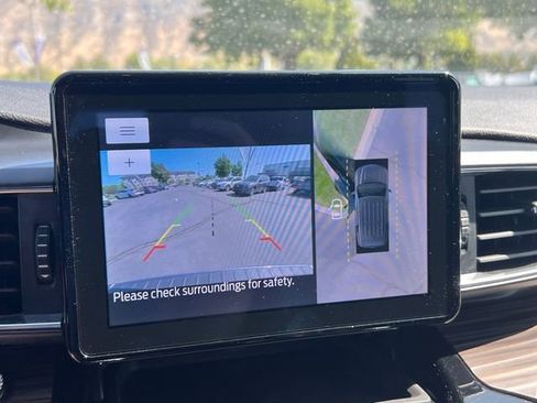 Used 2021 Ford Explorer Limited w/ Equipment Group 301A image 37