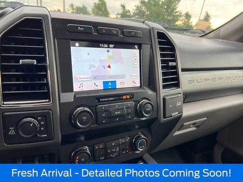 Used 2019 Ford F250 XLT w/ XLT Premium Package AWD/4WD image 12