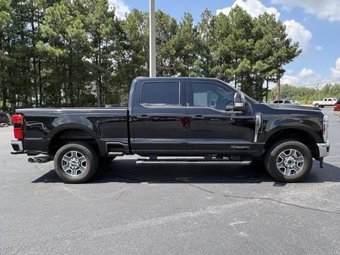 Used 2024 Ford F250 Lariat AWD/4WD image 24