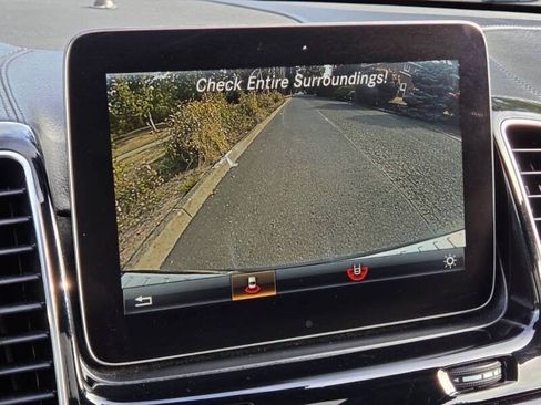 Used 2017 Mercedes-Benz GLS 450 4MATIC image 23