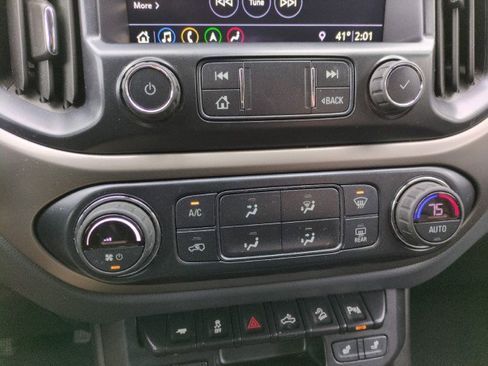 Used 2019 Chevrolet Colorado Z71 image 28