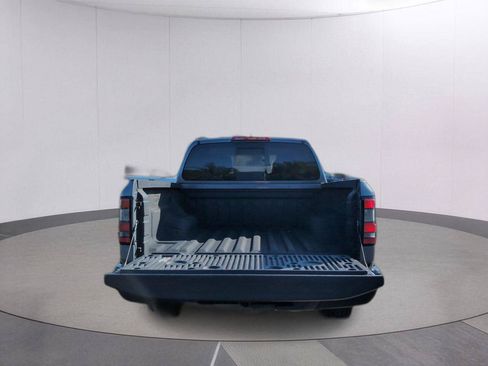 Used 2025 Nissan Frontier S w/ S Utility Package AWD/4WD image 5