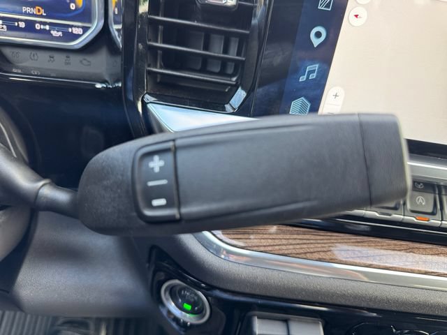 Used 2025 Chevrolet Silverado 1500 RST w/ LPO, Dark Essentials Package AWD/4WD image 17