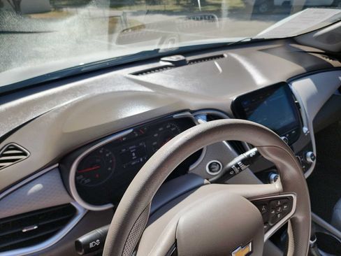 Used 2022 Chevrolet Malibu LS FWD image 20