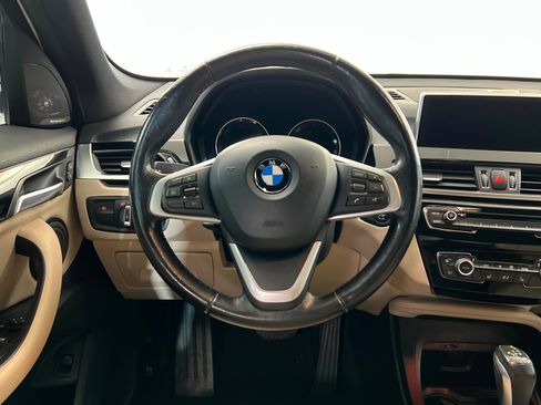 Used 2018 BMW X1 sDrive28i w/ Premium Package image 12