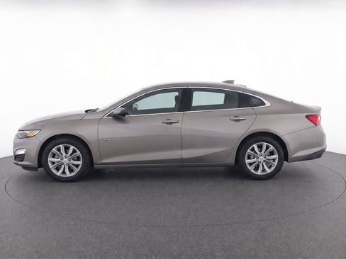 Used 2025 Chevrolet Malibu LT FWD image 6