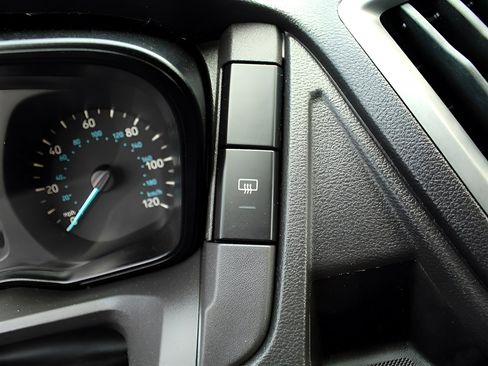 Used 2019 Ford Transit 150 XLT image 26