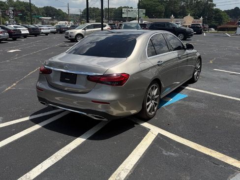 Used 2021 Mercedes-Benz E 350 Sedan w/ Premium Package image 5