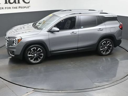 Used 2023 GMC Terrain SLT FWD image 58