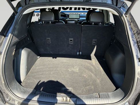 Used 2025 Ford Escape Platinum AWD/4WD image 10