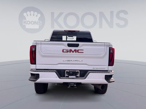 New 2026 GMC Sierra 3500 Denali image 5