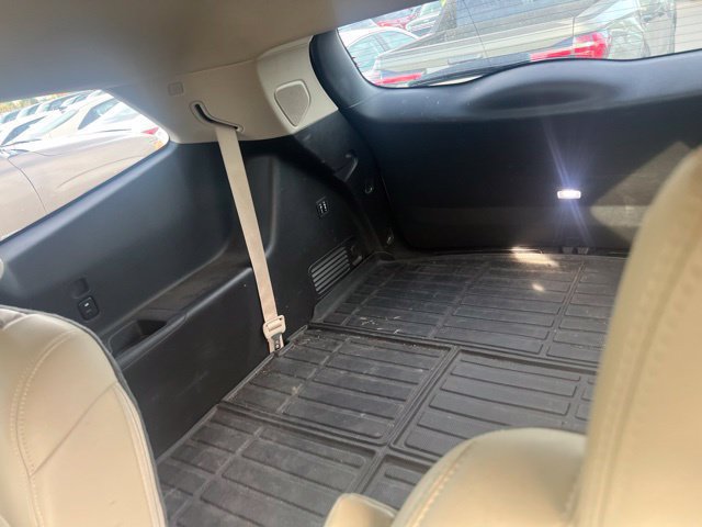 Used 2018 Buick Enclave Premium w/ Trailering Package AWD/4WD image 12