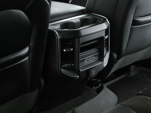 Used 2023 RAM 1500 Laramie AWD/4WD image 7